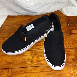 Nike Court Royale Slip On Shoes US Women's 9